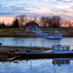 Kerüld el a dugót a vízen: Itt a megoldás, ha komppal kelnél át a Dunán vagy a Tiszán